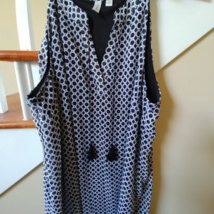 Black and White sleeveless sun dress